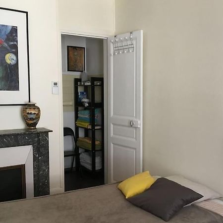Grand Appartement Proche Cathedrale 4 Pers Реймс Екстериор снимка